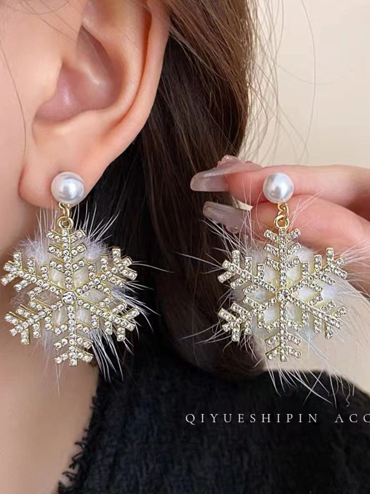 Christmas Snowflake Earrings Women's Full Diamond Pearl Plush Earrings